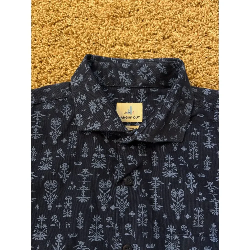 Johnnie-O Hangin Out Floral Print Corduroy Button Down Long Sleeve Size Medium